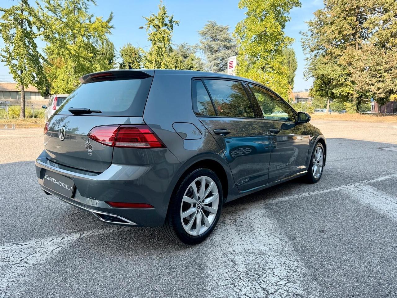 Volkswagen Golf 2.0 TDI 5p. Highline BlueMotion Technology
