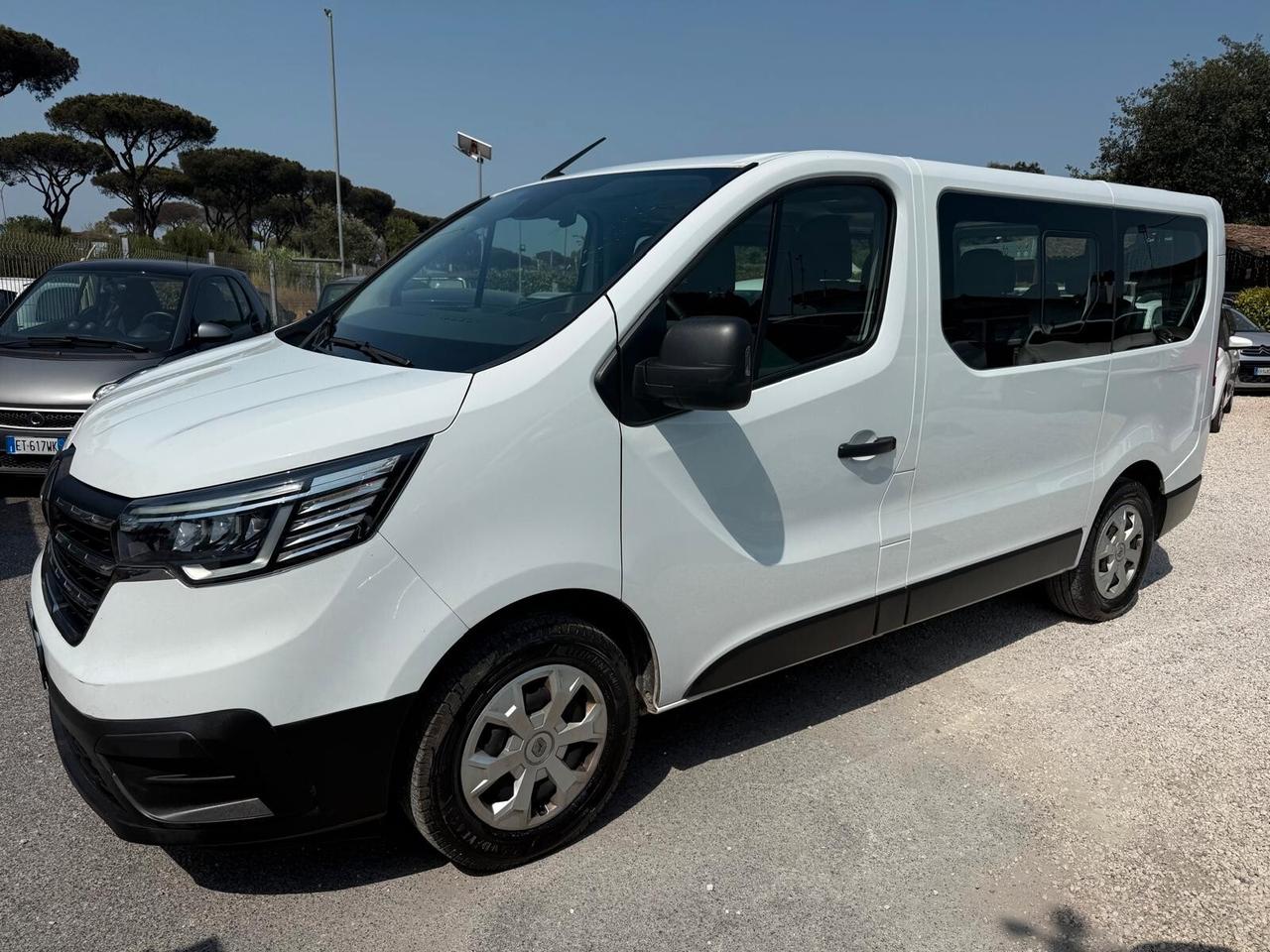 Renault Trafic BluedCi 110CV PL-TN Equilibre 9 POSTI