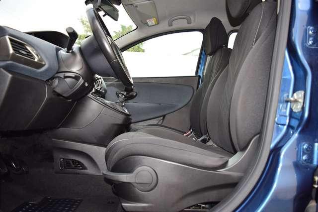 Lancia Ypsilon 1.0 Firefly Hybrid 70 cv Gold - 5 posti