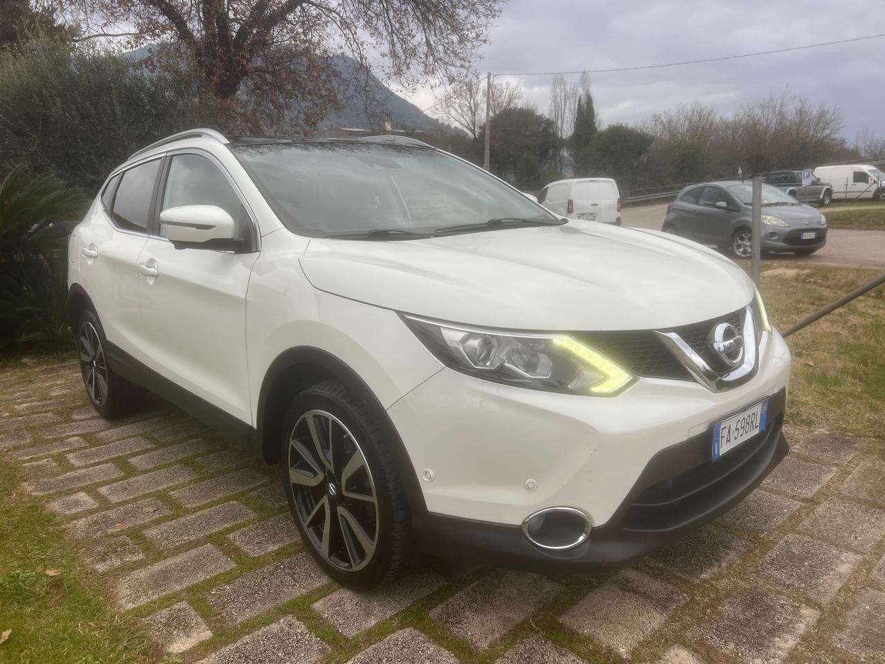 Nissan Qashqai 1.6dCi 130CV Tekna-2015"FULL"