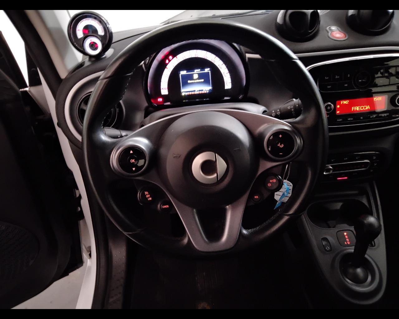 SMART fortwo 3ª s. (C453) fortwo 70 1.0 twinamic Passion