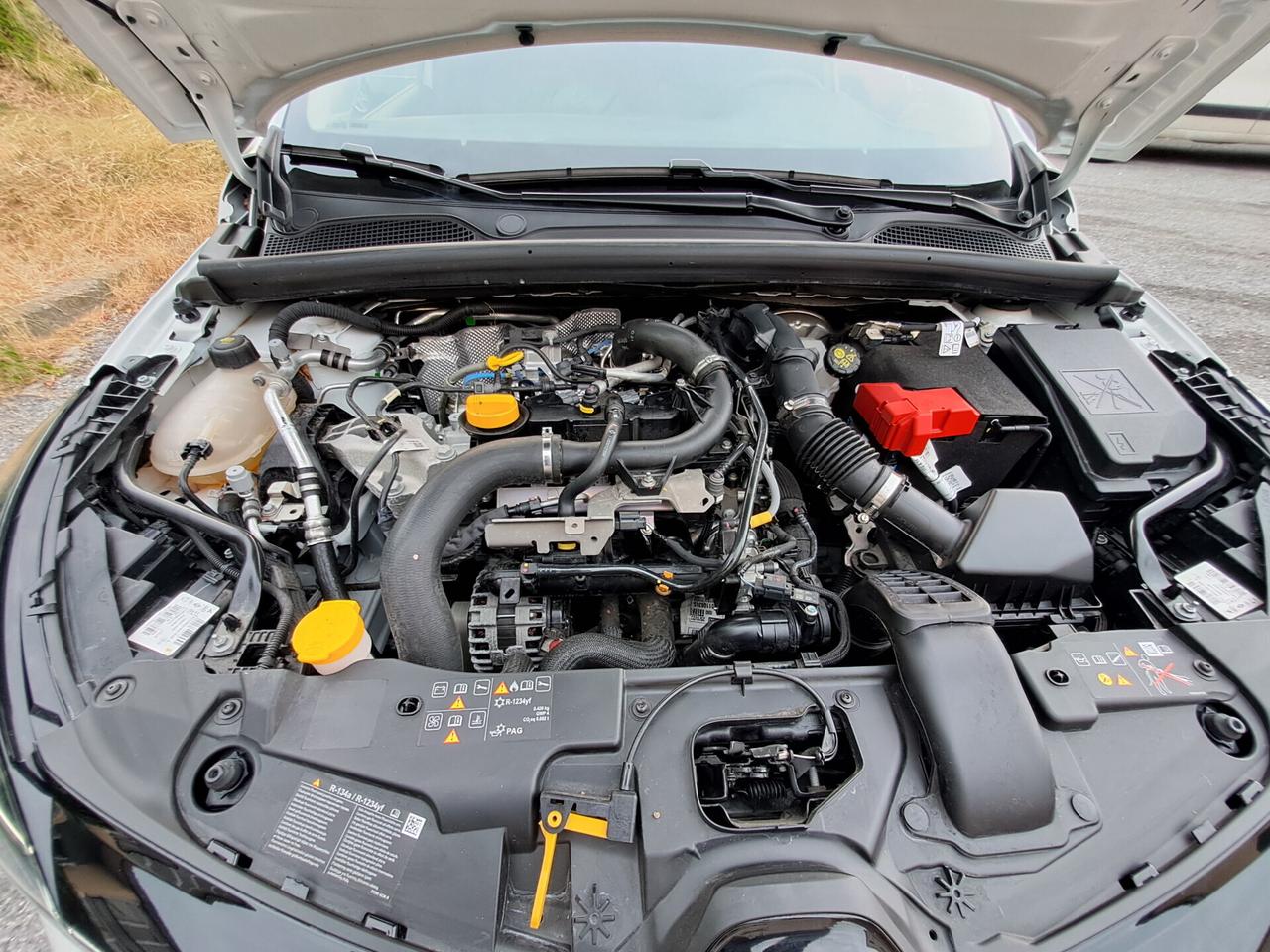 Mitsubishi Colt 1.0L turbo 90 CV Invite