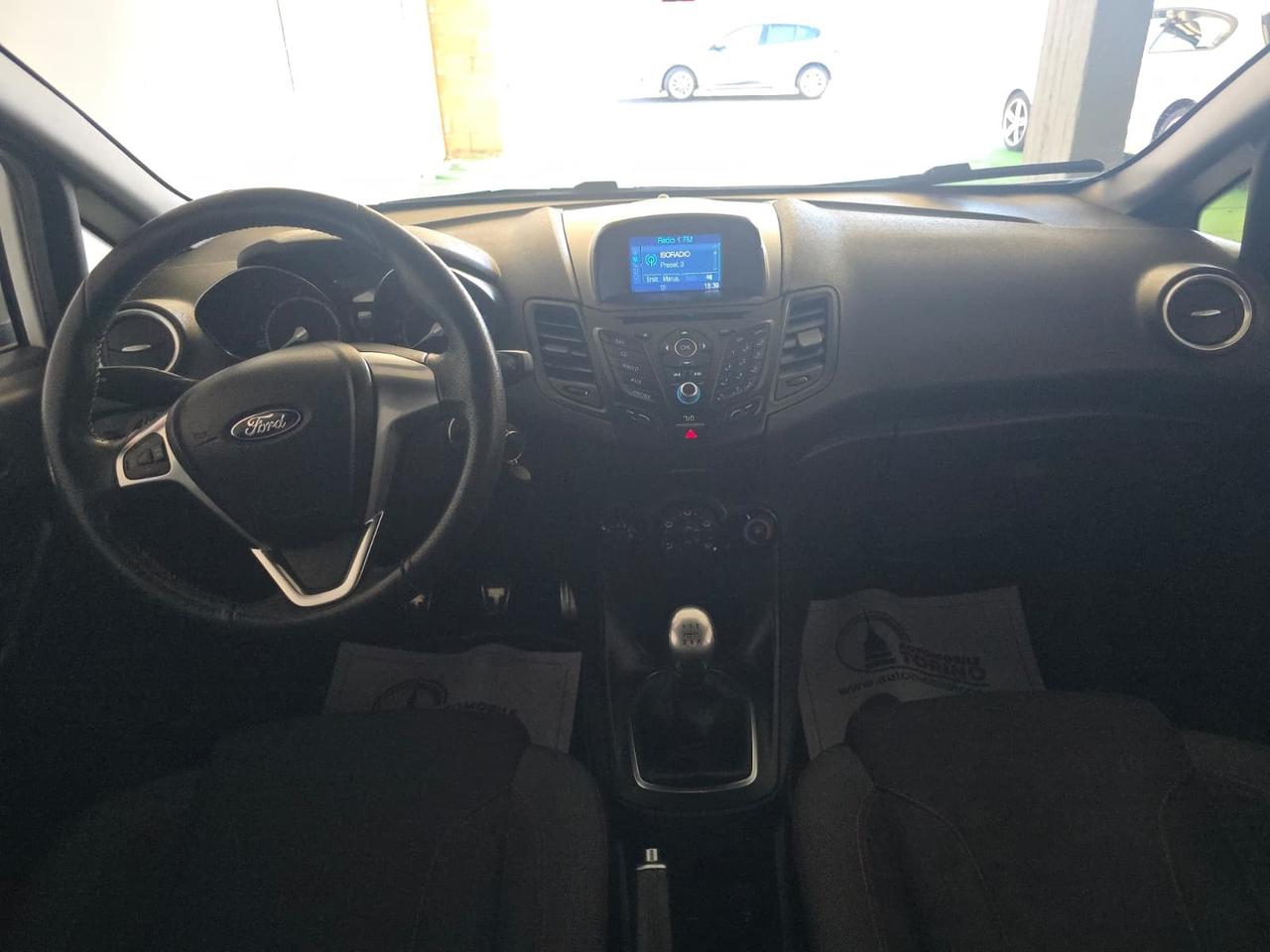 Ford Fiesta 1.5 TDCi 75CV 3 porte Black & White Edition