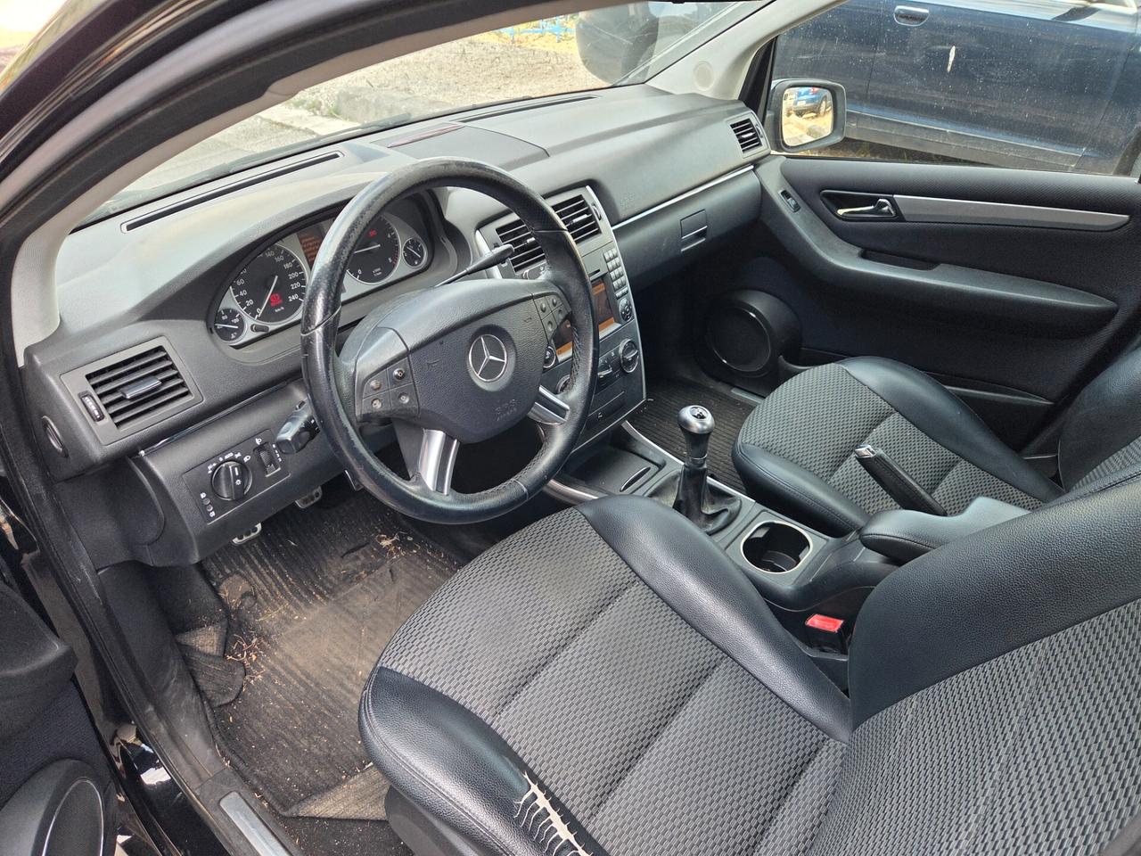 Mercedes-benz B 180 CDI Executive - 2010
