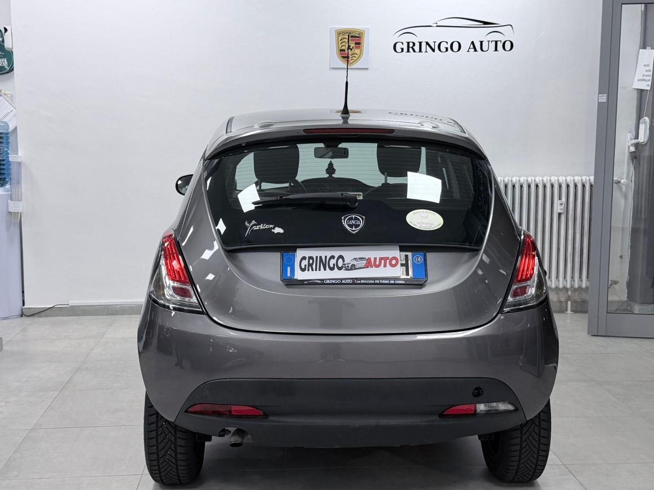 Lancia Ypsilon 0.9 TwinAir 85 CV 5 porte Metano Ecochic Elefantino