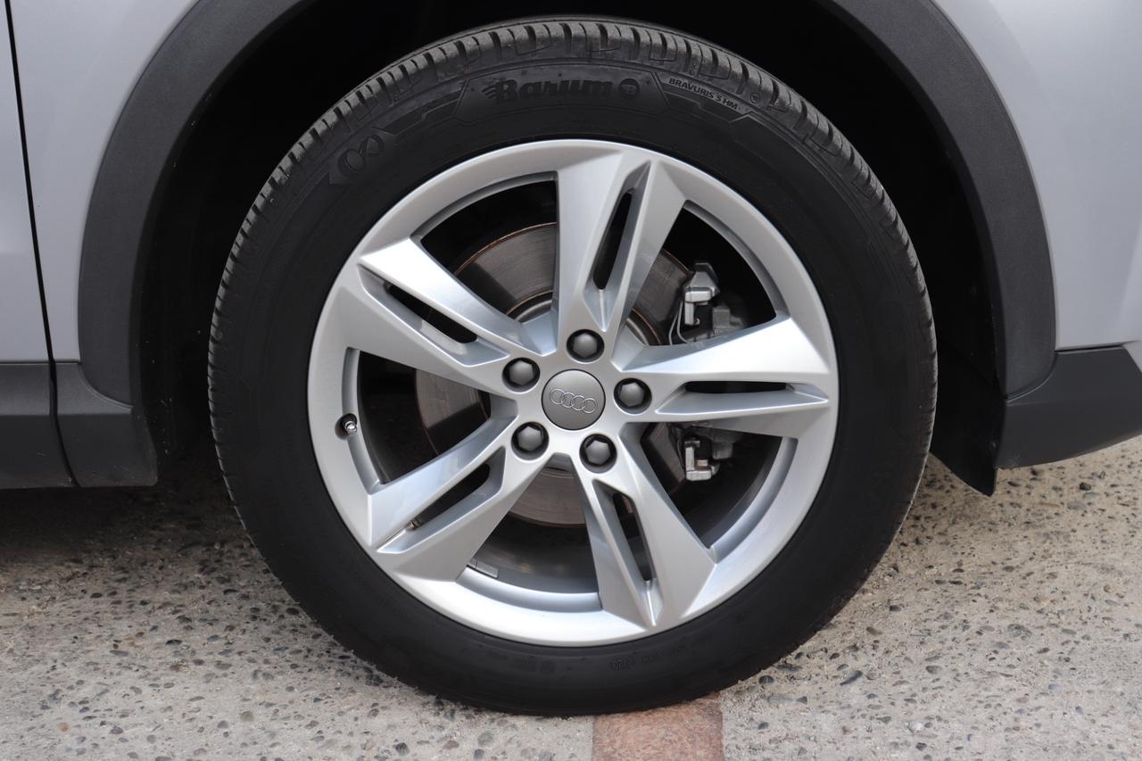 Audi Q3 2.0 TDI 150 CV S-Line