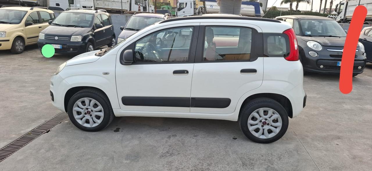 Fiat Panda 0.9 TwinAir Turbo Natural Power Lounge