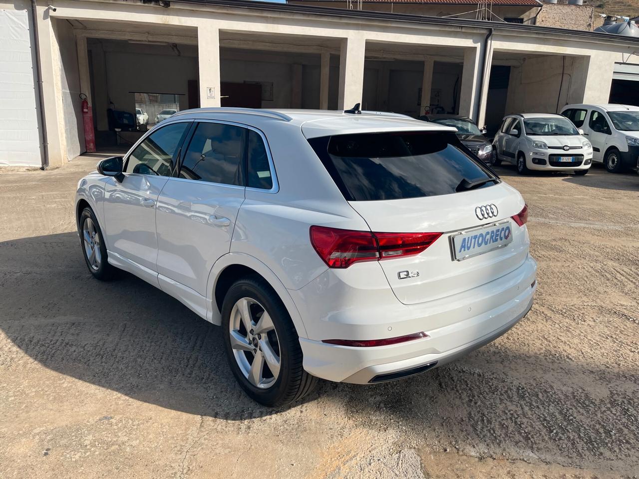 Audi Q3 35 TDI S tronic Business Advanced
