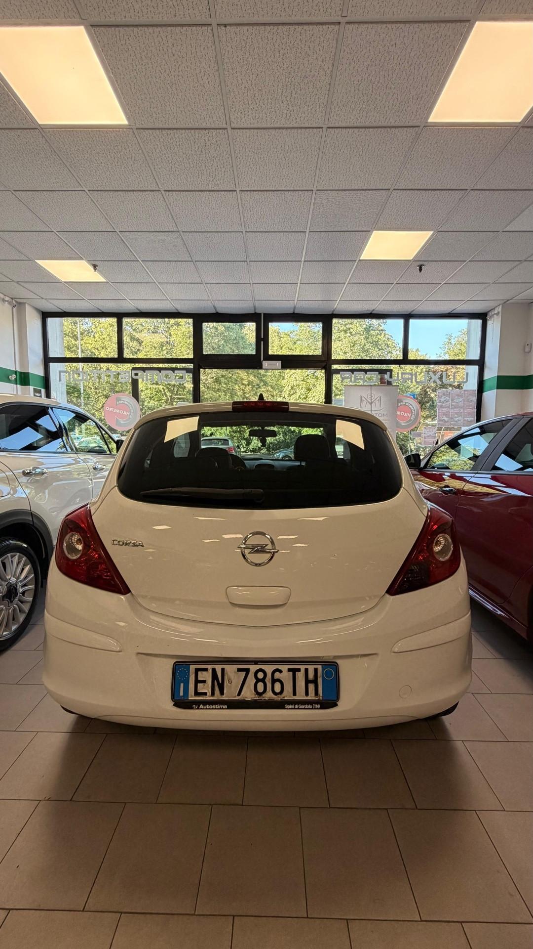 Opel Corsa 1.2 85CV 3 porte GPL-TECH Elective