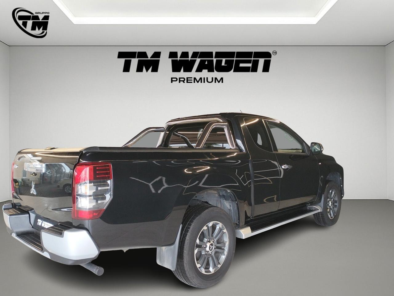 Mitsubishi L200 d.cab 2.3d Hurricane 4wd 150cv - 4x4 IVA COMPRESA