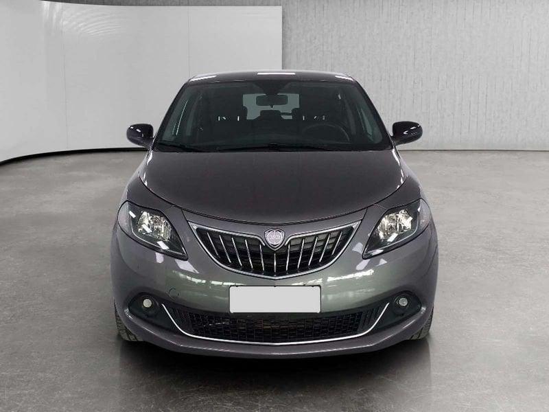 Lancia Ypsilon 1.0 firefly hybrid Gold s&s 70cv
