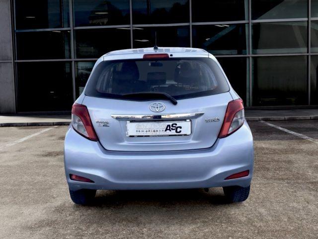 TOYOTA Yaris 1.0 BENZ 69 CV 5 porte Lounge OK NEOPATENTATI