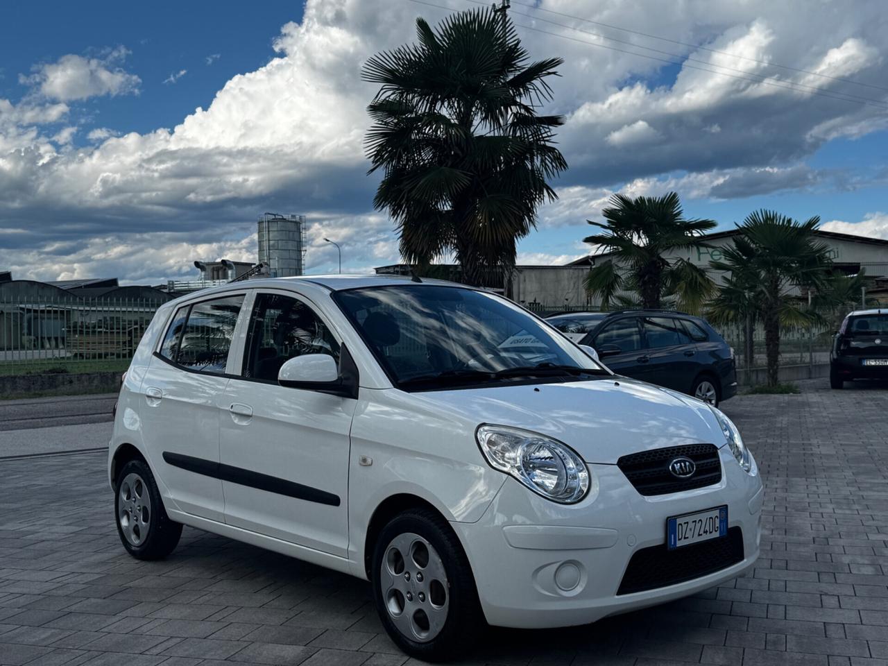 Kia Picanto 2009 ok neopatentati
