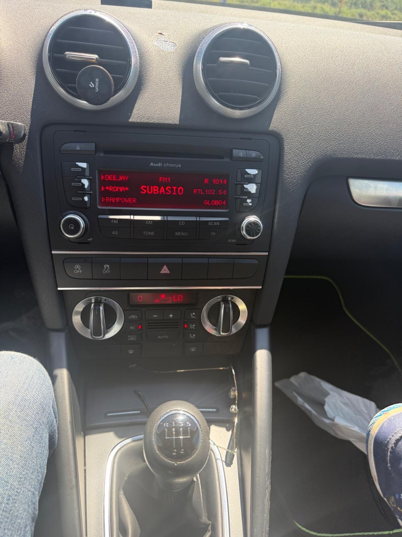 Audi A3 1.6 TDI 105 CV CR Ambiente