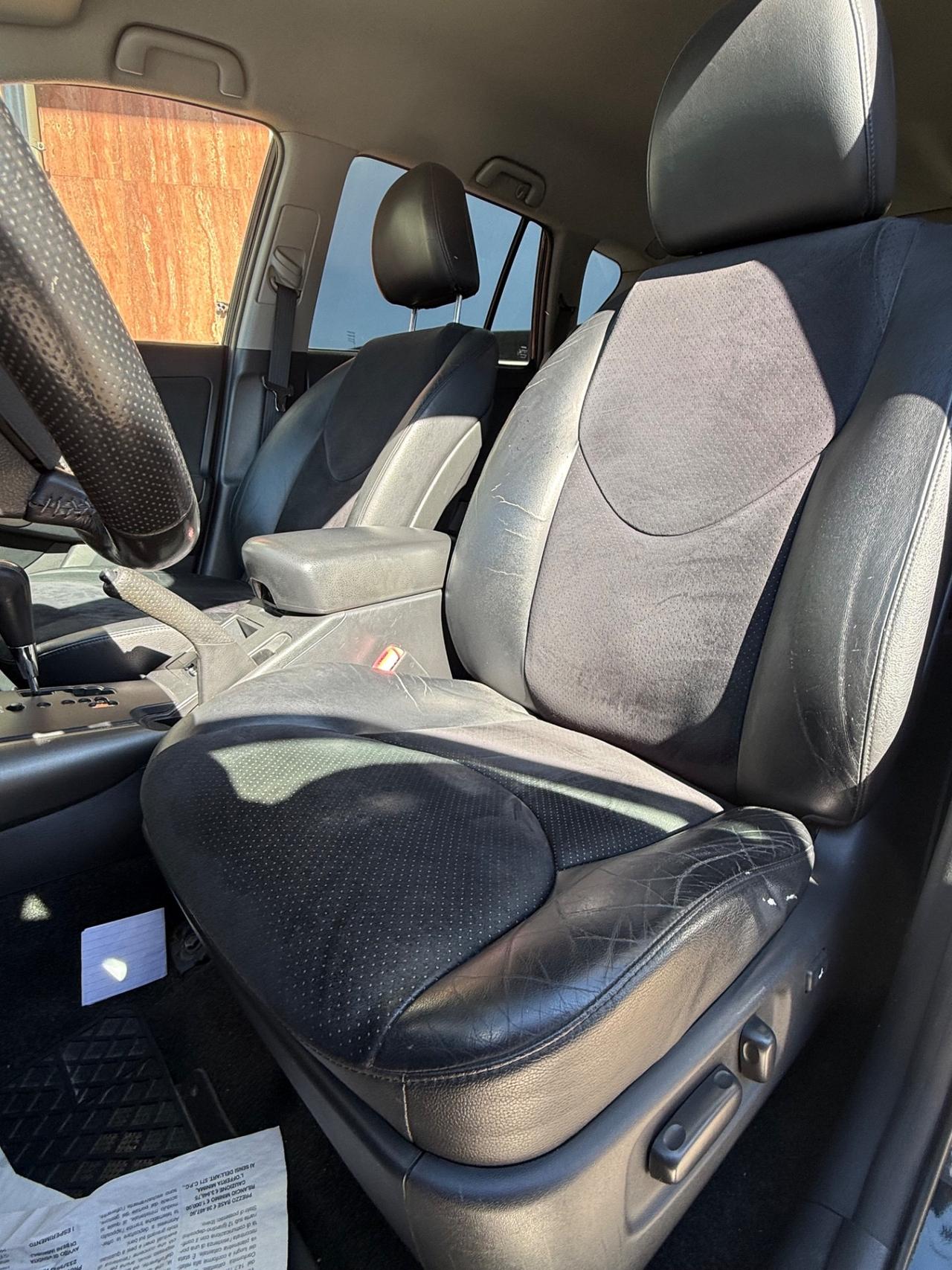 Toyota RAV 4 RAV4 2.2 D-4D 150 CV 2011