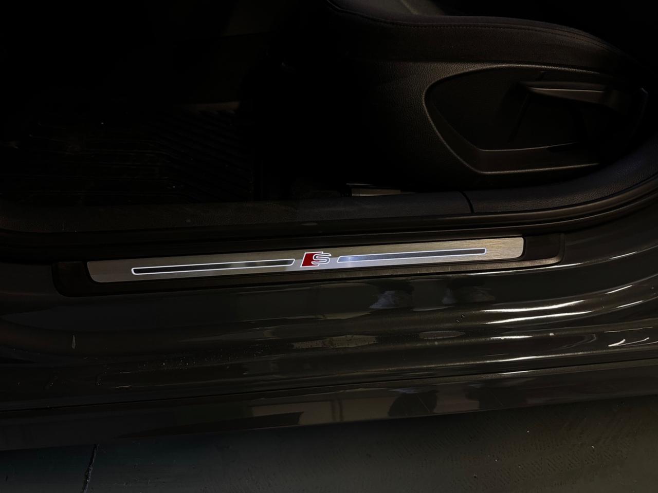 Audi A3 1.6 116CV SPB TDI S tronic S-LINE