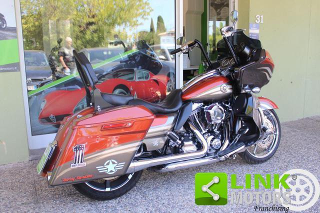 HARLEY-DAVIDSON CVO Road Glide LIMITED