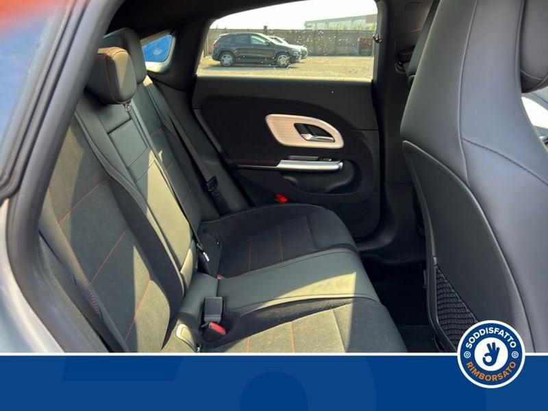 Mercedes-Benz CLA 200 Automatic Coupé 4Matic AMG Line Advanced Plus