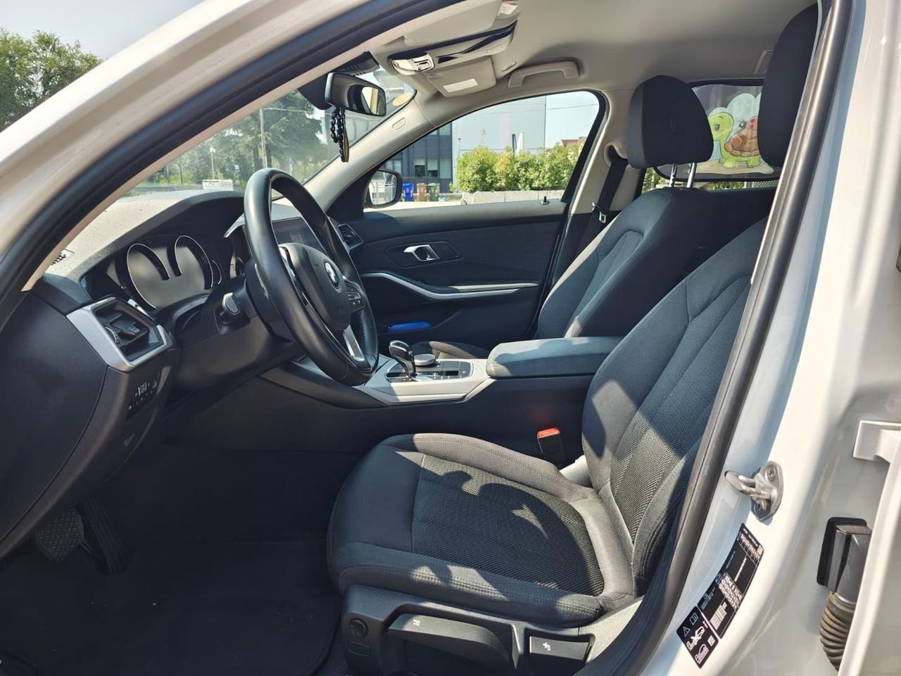 Bmw 320 xDrive Business #11927