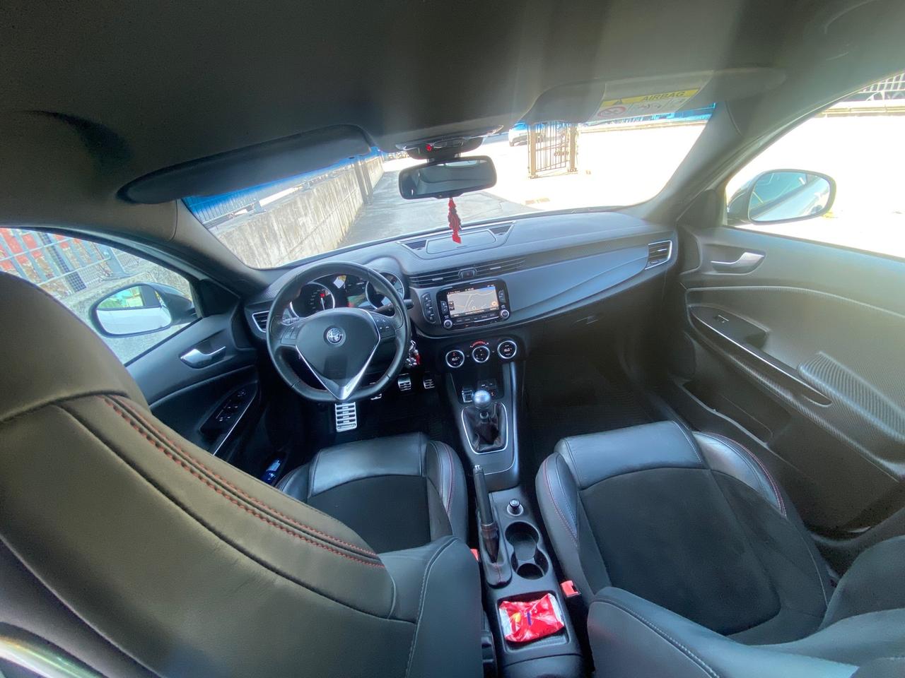 Alfa Romeo Giulietta 2.0 JTDm-2 150 CV Exclusive