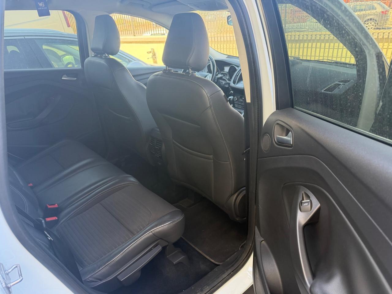 Ford Kuga 1.5 TDCI 120 CV S&S 2WD ST-Line 2017