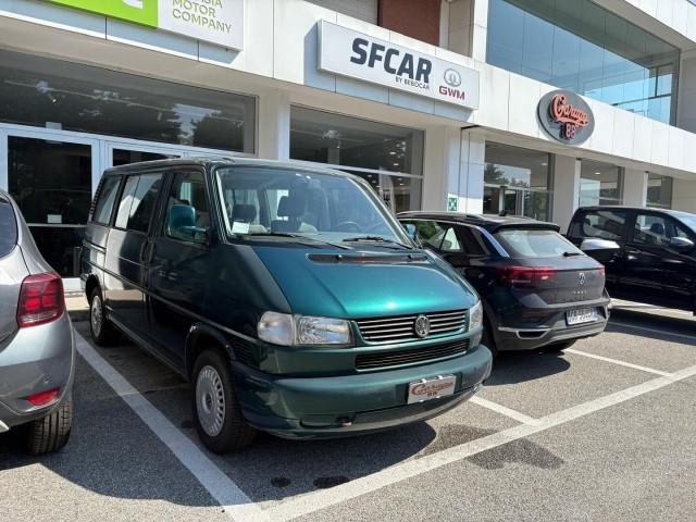 Volkswagen Caravelle 2.0