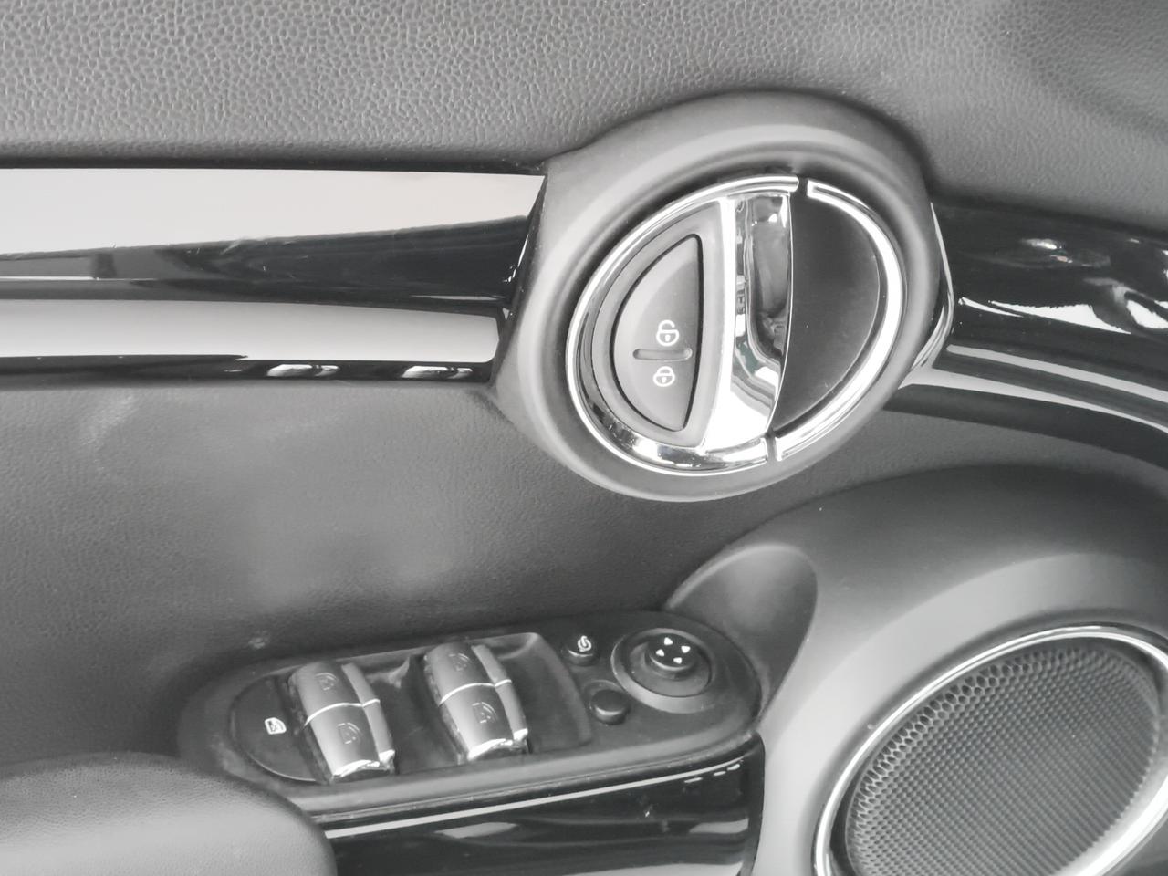 MINI Mini Cooper D 5 Porte