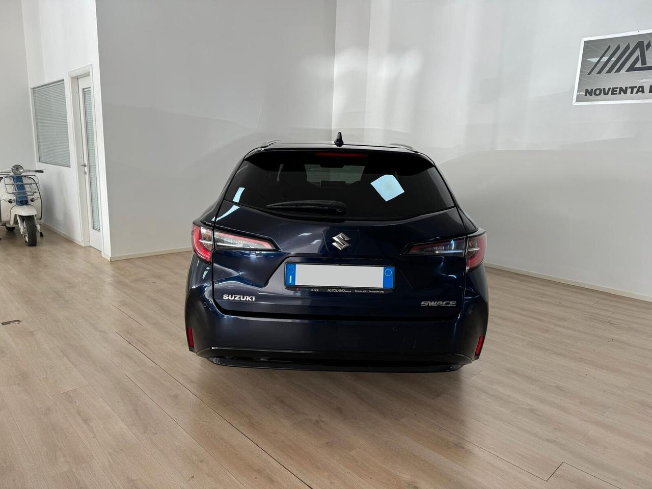 Suzuki Swace 1.8 Hybrid E-CVT 2WD Top