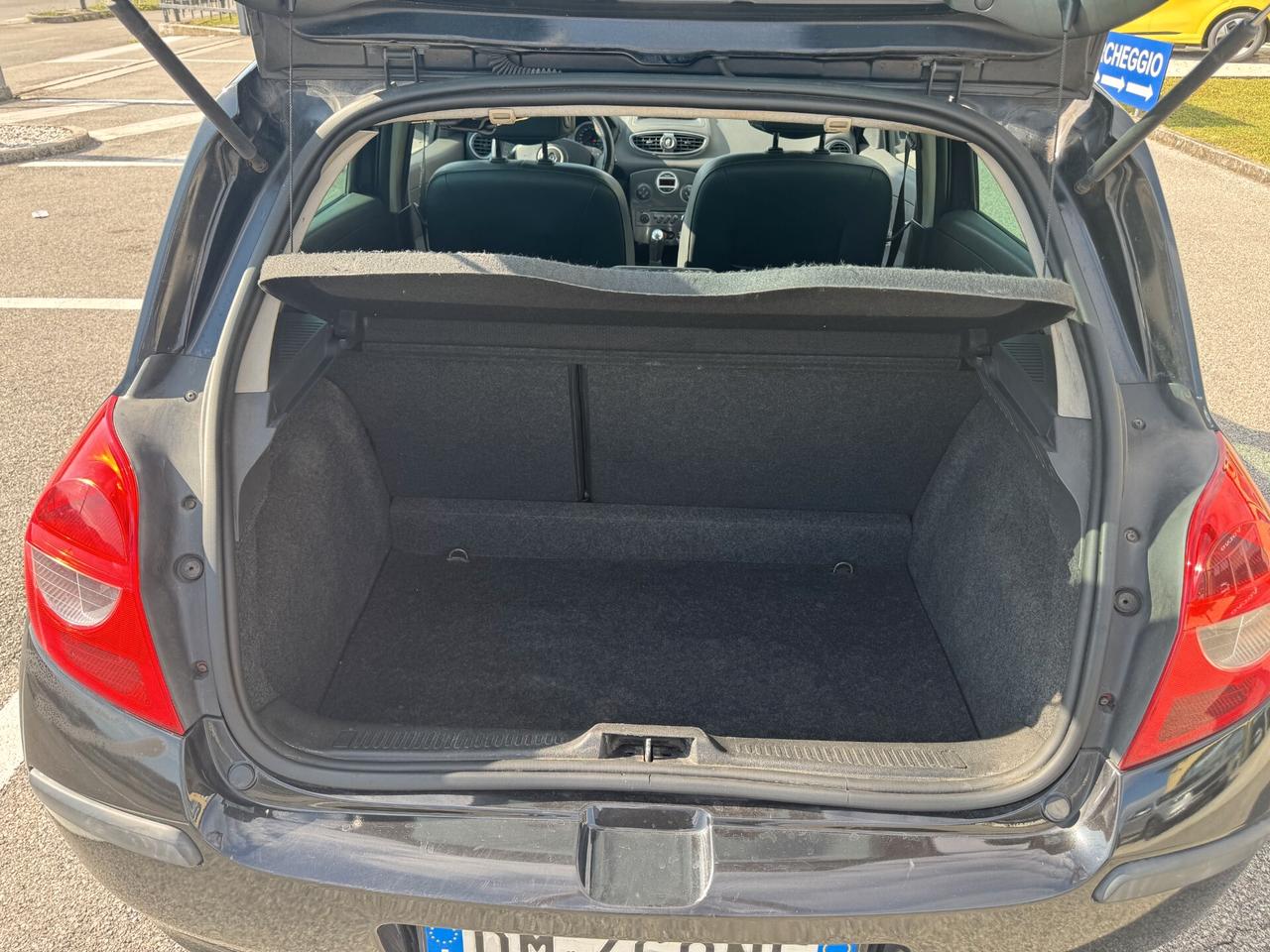 Renault Clio Le Iene 1.2 Benzina 16V 75CV 5p. Man.