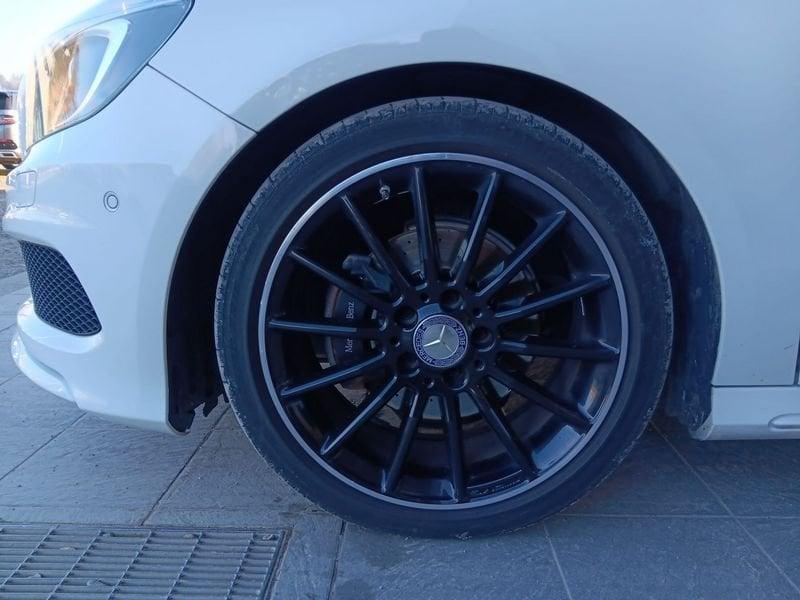 Mercedes-Benz Classe A - W176 Diesel A 200 cdi Premium