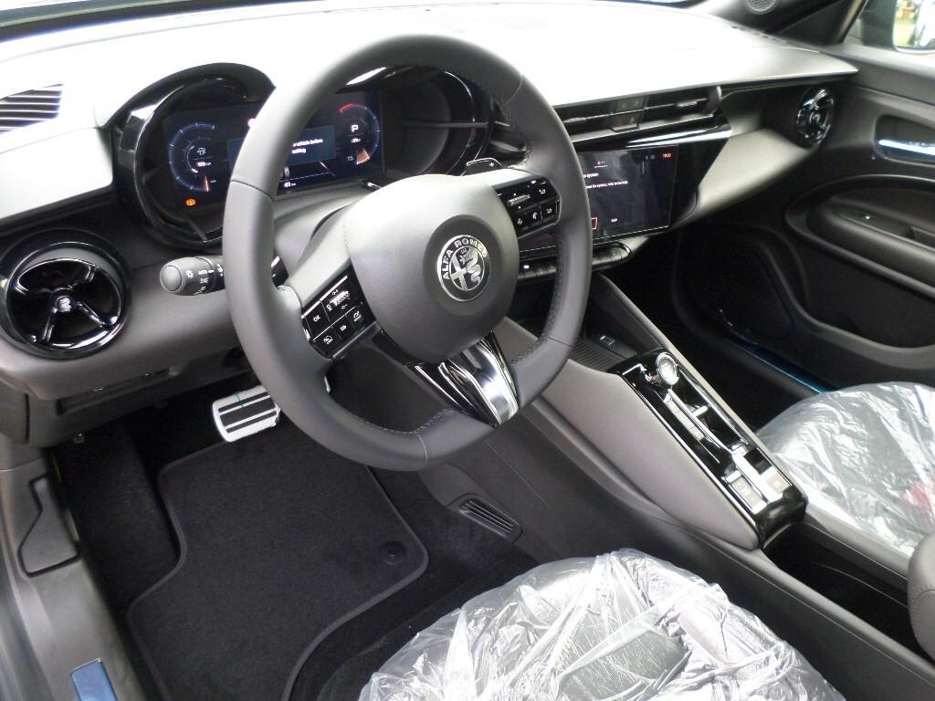 Alfa Romeo Junior 1.2 136 CV Hybrid eDCT6 Speciale