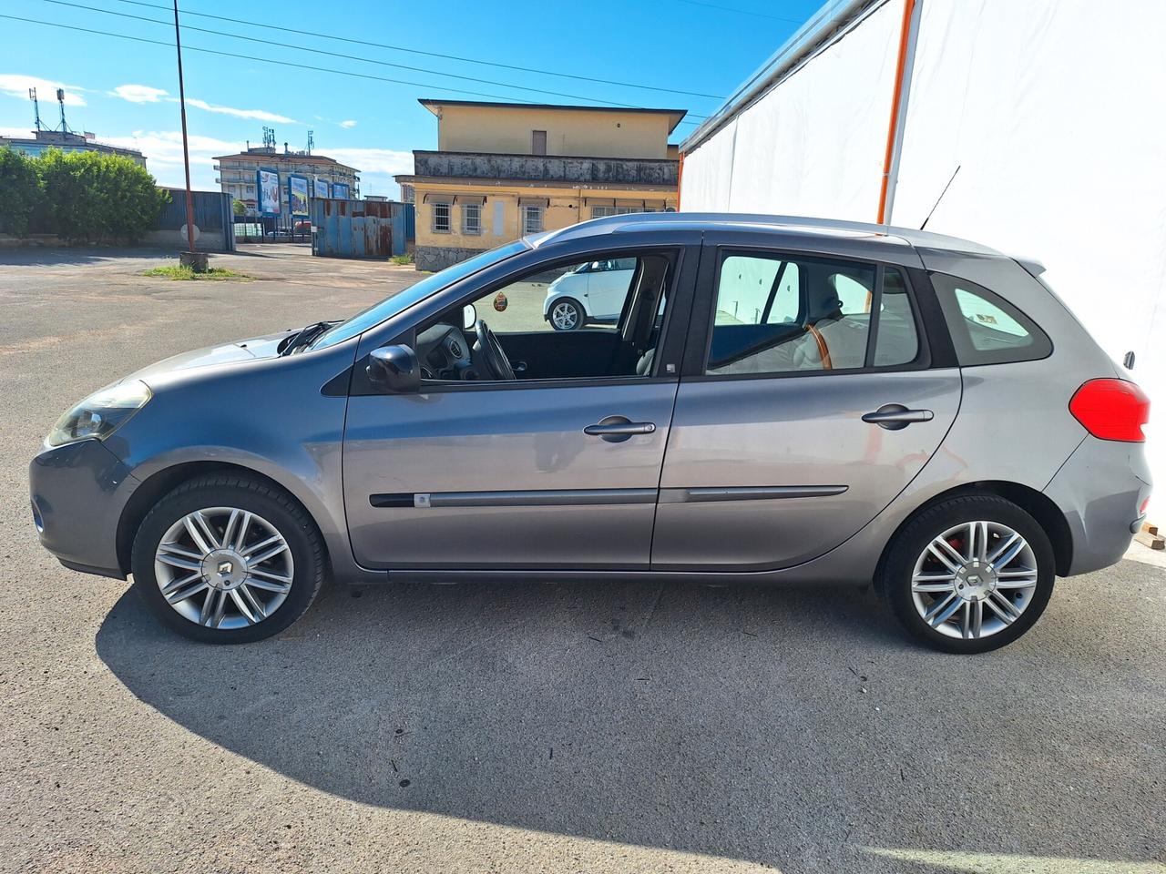 Renault Clio 1.2 16V SporTour Yahoo!