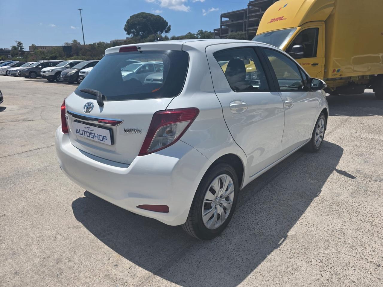 Toyota Yaris 1.0 5 porte Lounge