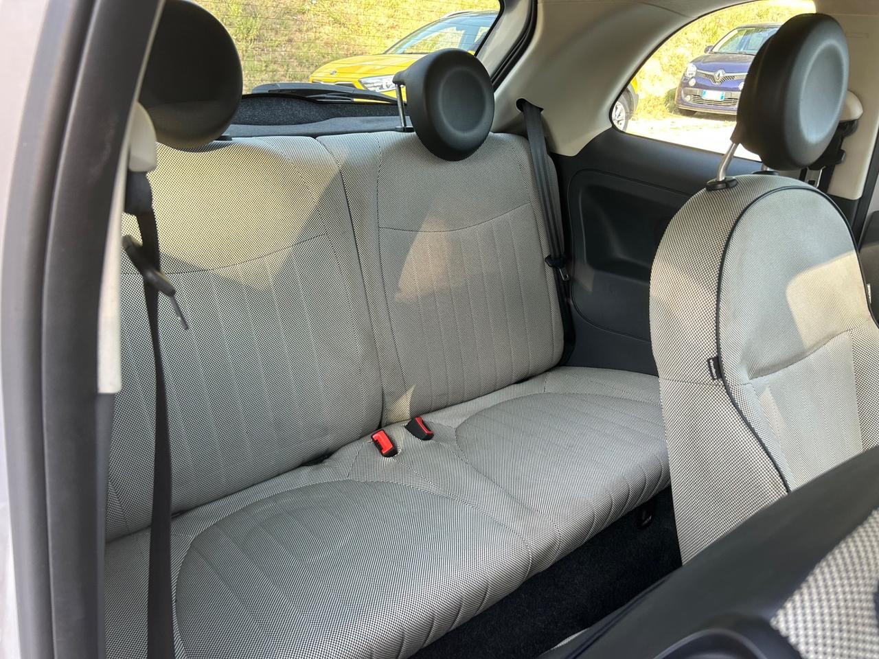 Fiat 500 1.2 Lounge soli 43.000 KM neopatentati