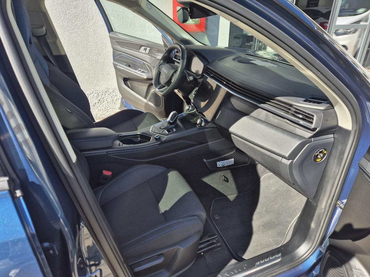 Lynk&co 01 PHEV 261CV