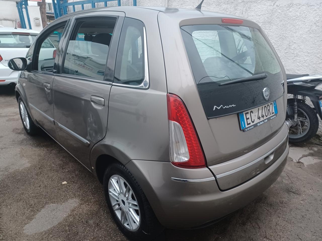 Lancia MUSA 1.4 BENZINA UNICO PROPRIETARIO 2010