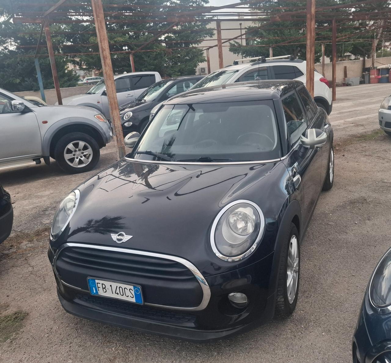 Mini 1.2 One 75 CV 5 porte anno 2016