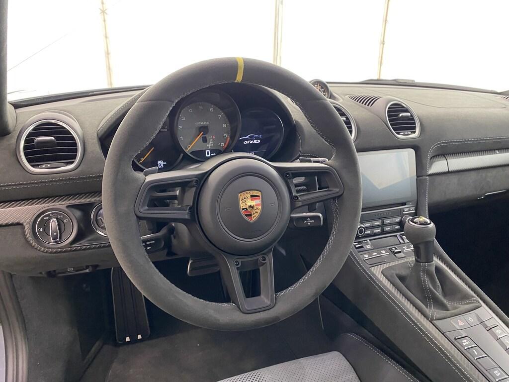 Porsche 718 Cayman 4.0 GT4 RS PDK