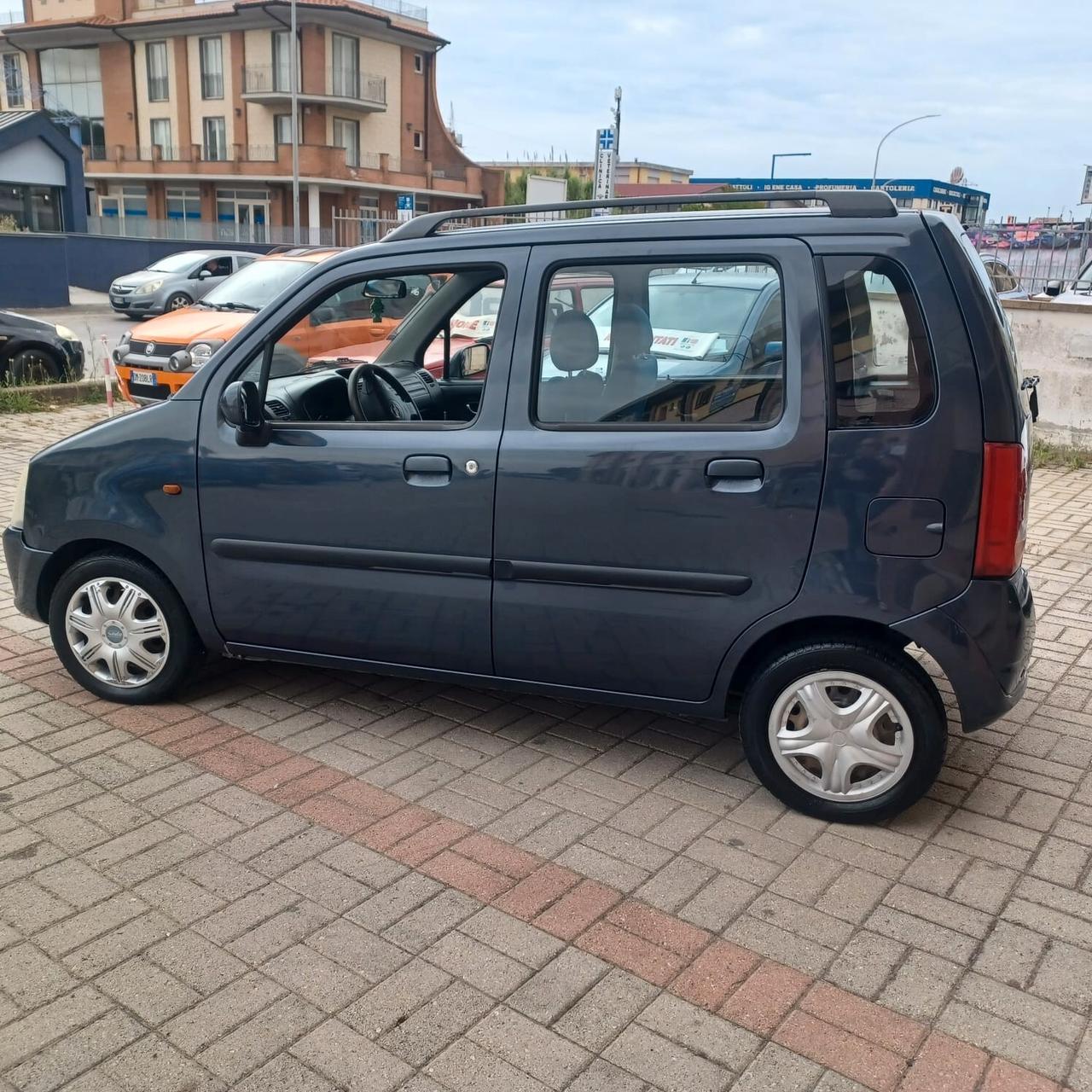 134.180km OPEL AGILA 1.0 OTTIME CONDIZIONI ECONOMICA