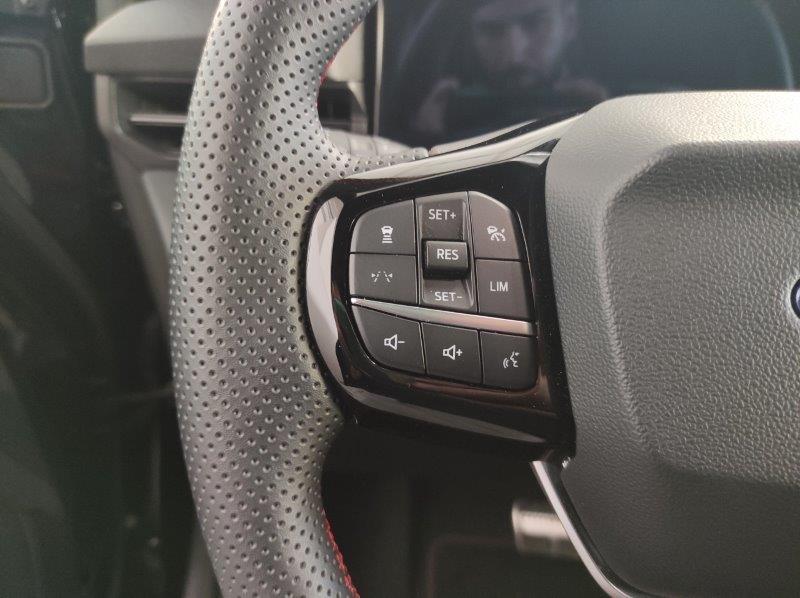 FORD Puma '19-> - Puma 1.0 EcoBoost Hybrid 125 CV S&S aut. ST-Line X