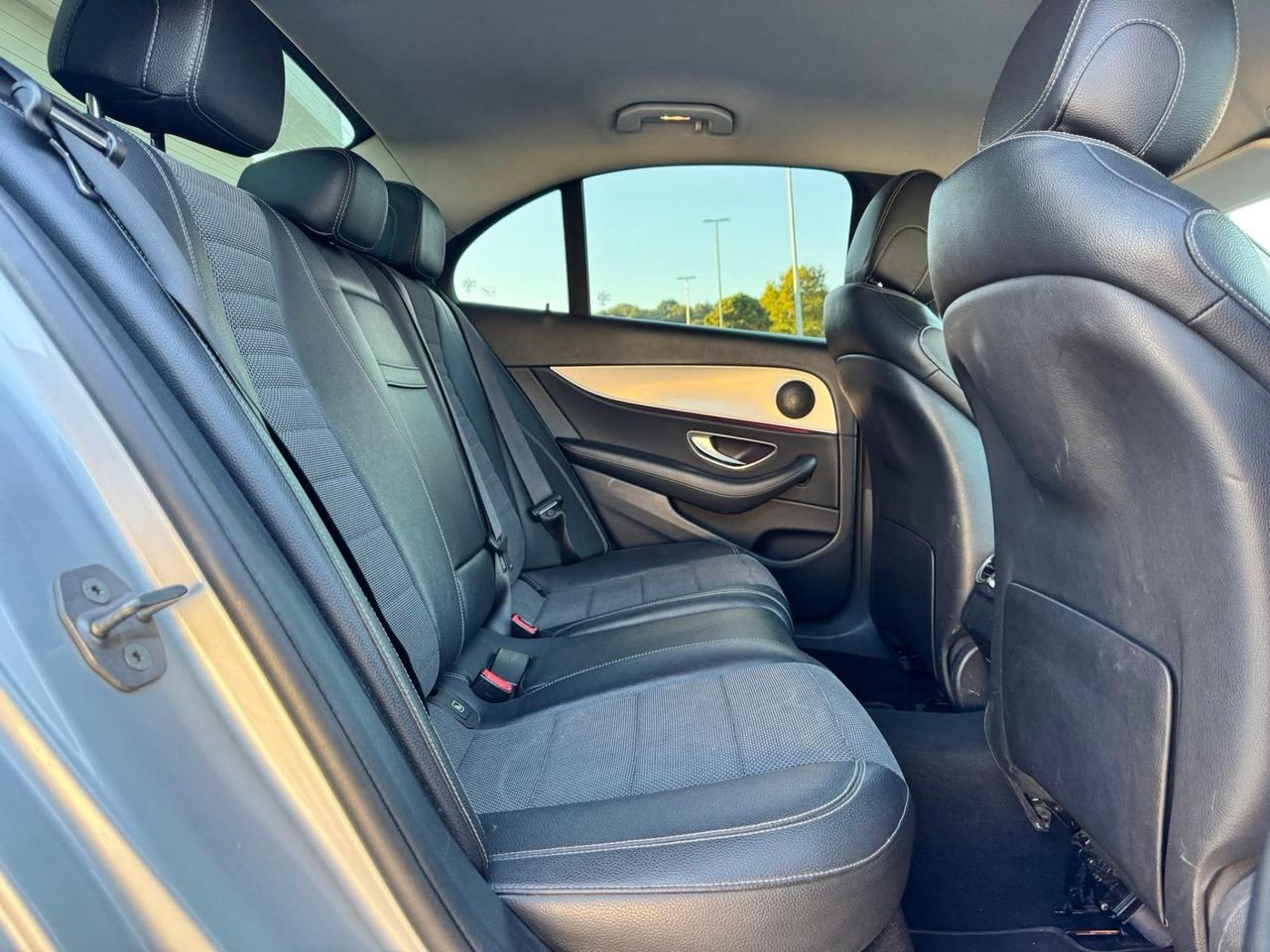 Mercedes-benz E 220 d Auto Premium Plus