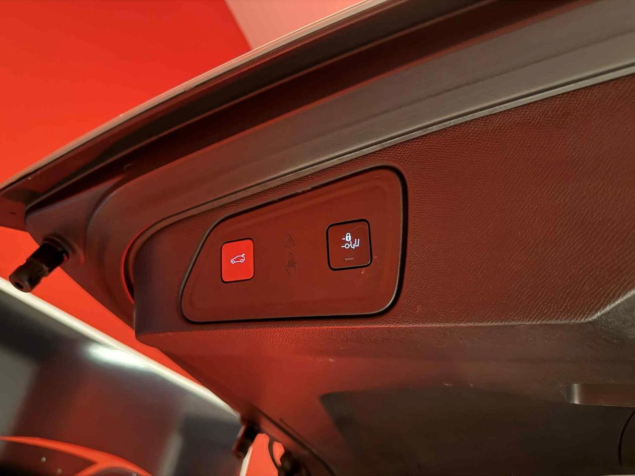 Peugeot 3008 BlueHDi 130 S&S EAT8 GT