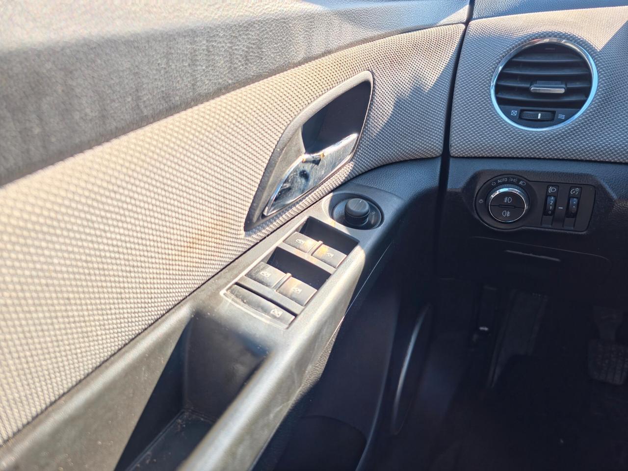 Chevrolet Cruze 2.0 Diesel 163CV 4 porte LT 2011-E5 Manuale NEO