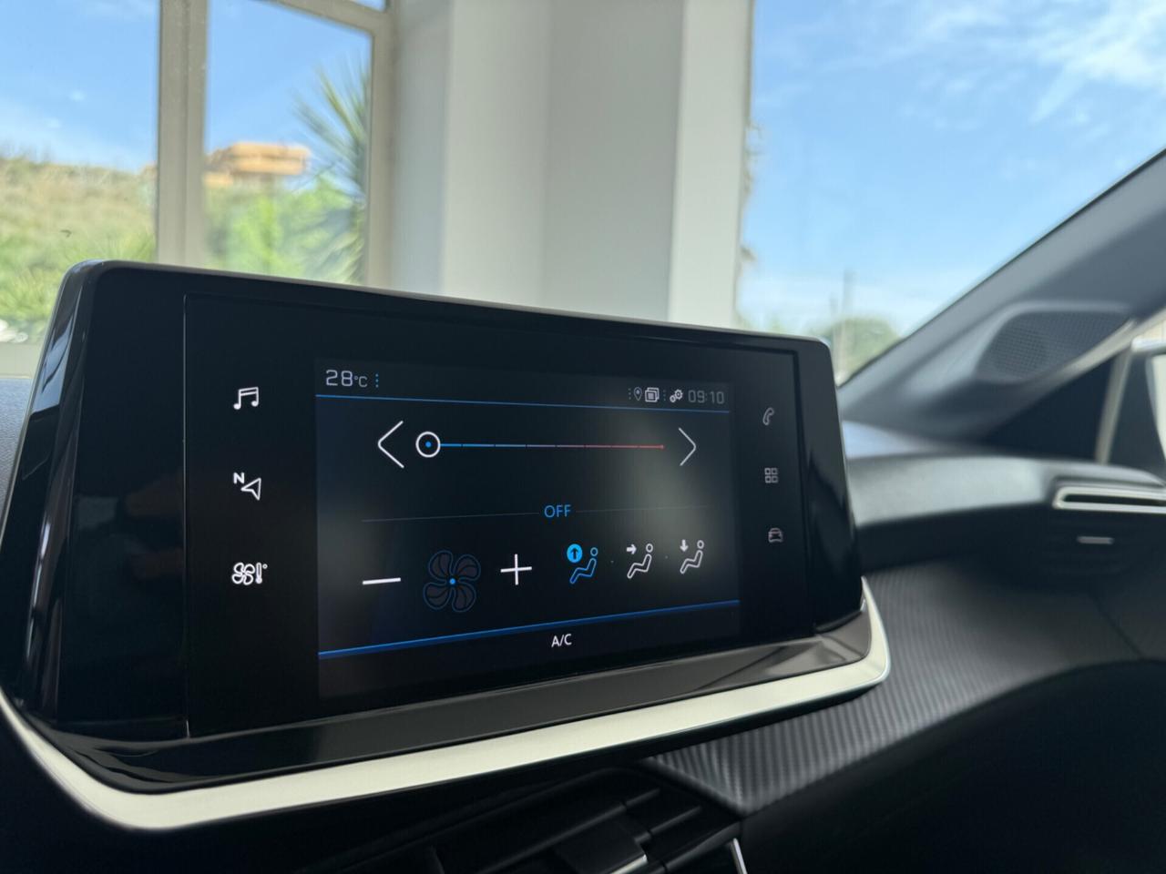 Peugeot 208 HDi 100cv 5P Allure PROMO FINANZIAMENTO2022