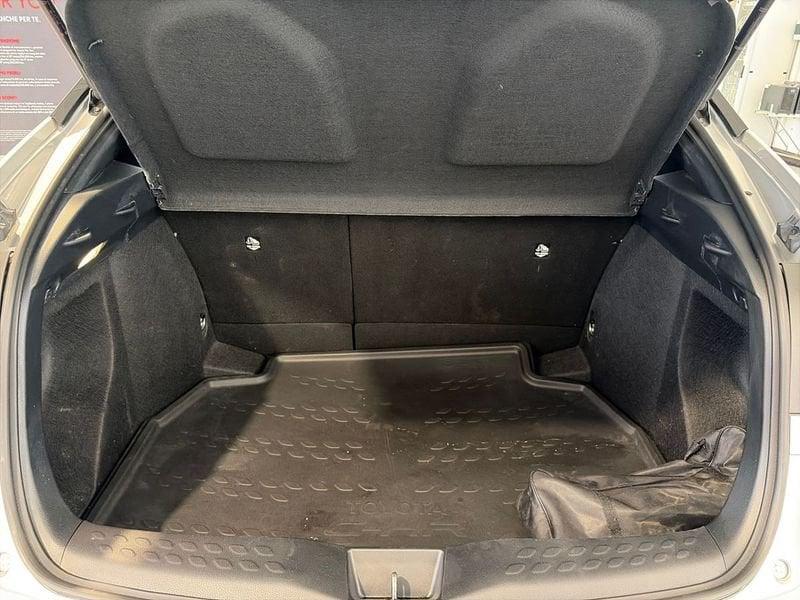 Toyota C-HR 1.8 Hybrid Trend E-CVT