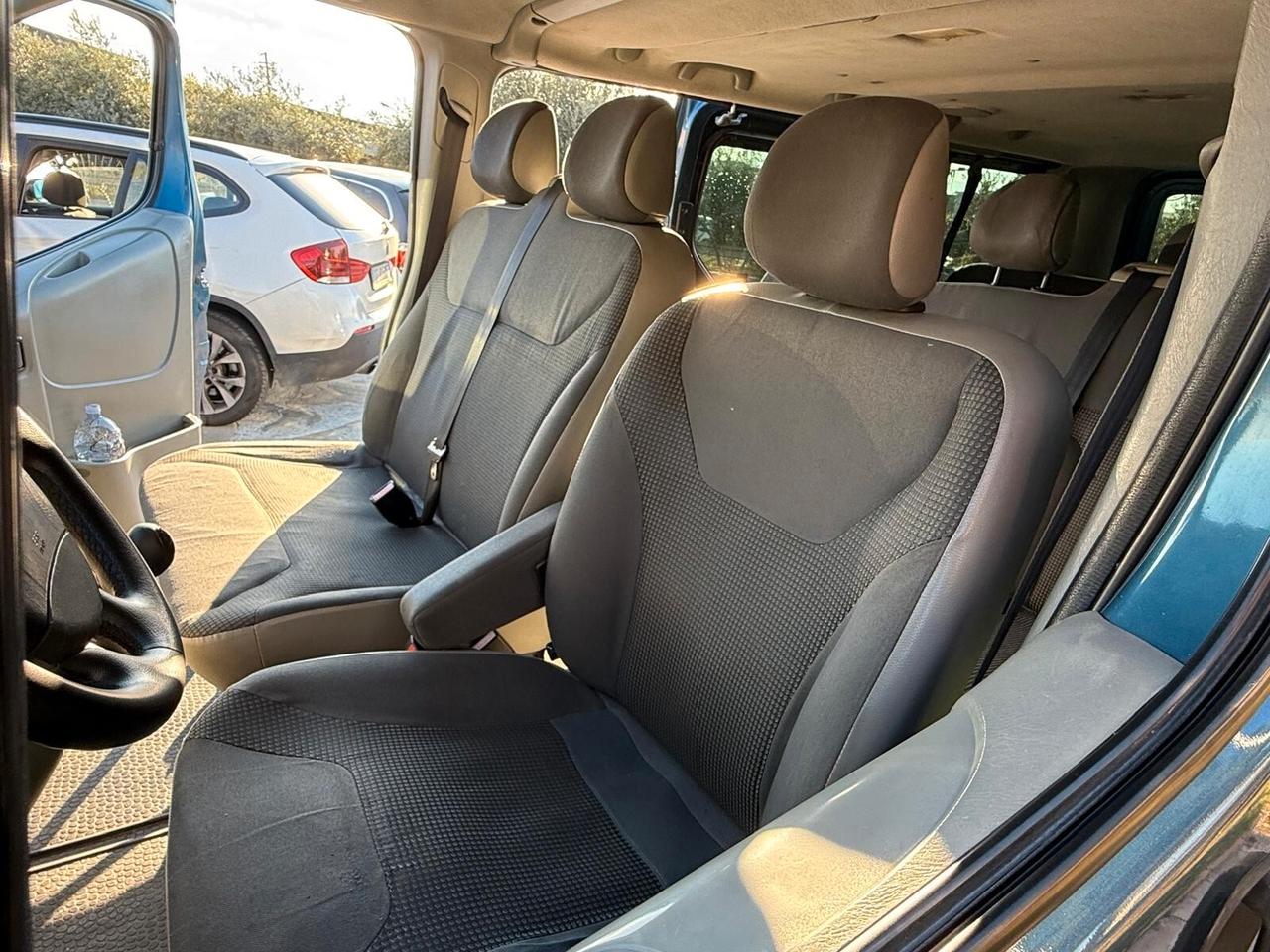 Opel Vivaro 29 2.0 CDTI 120CV PC-TN Combi 9 posti Easytronic
