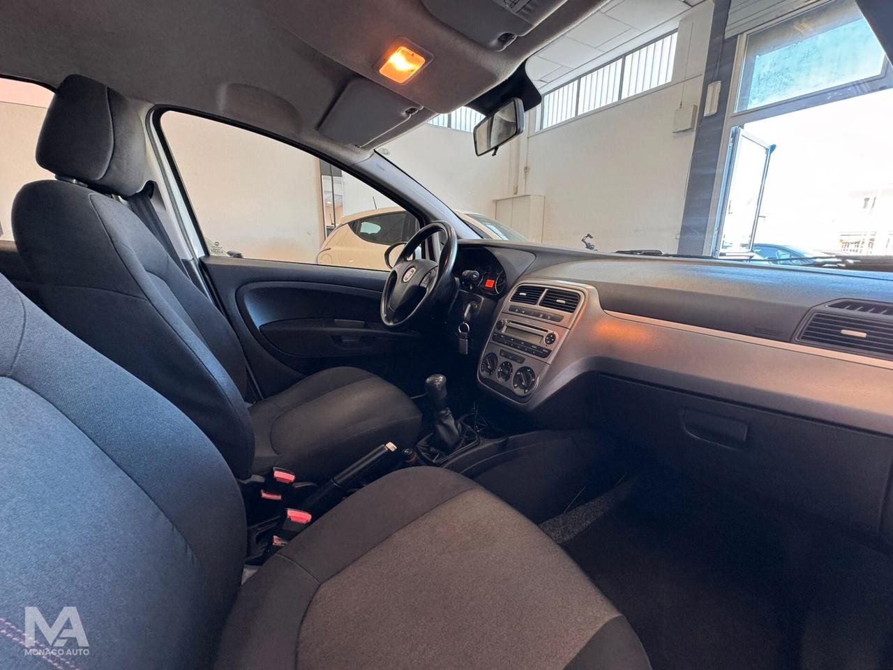 Fiat Punto 1.3 MJT II S&S 85 CV ECO Pop - 2012