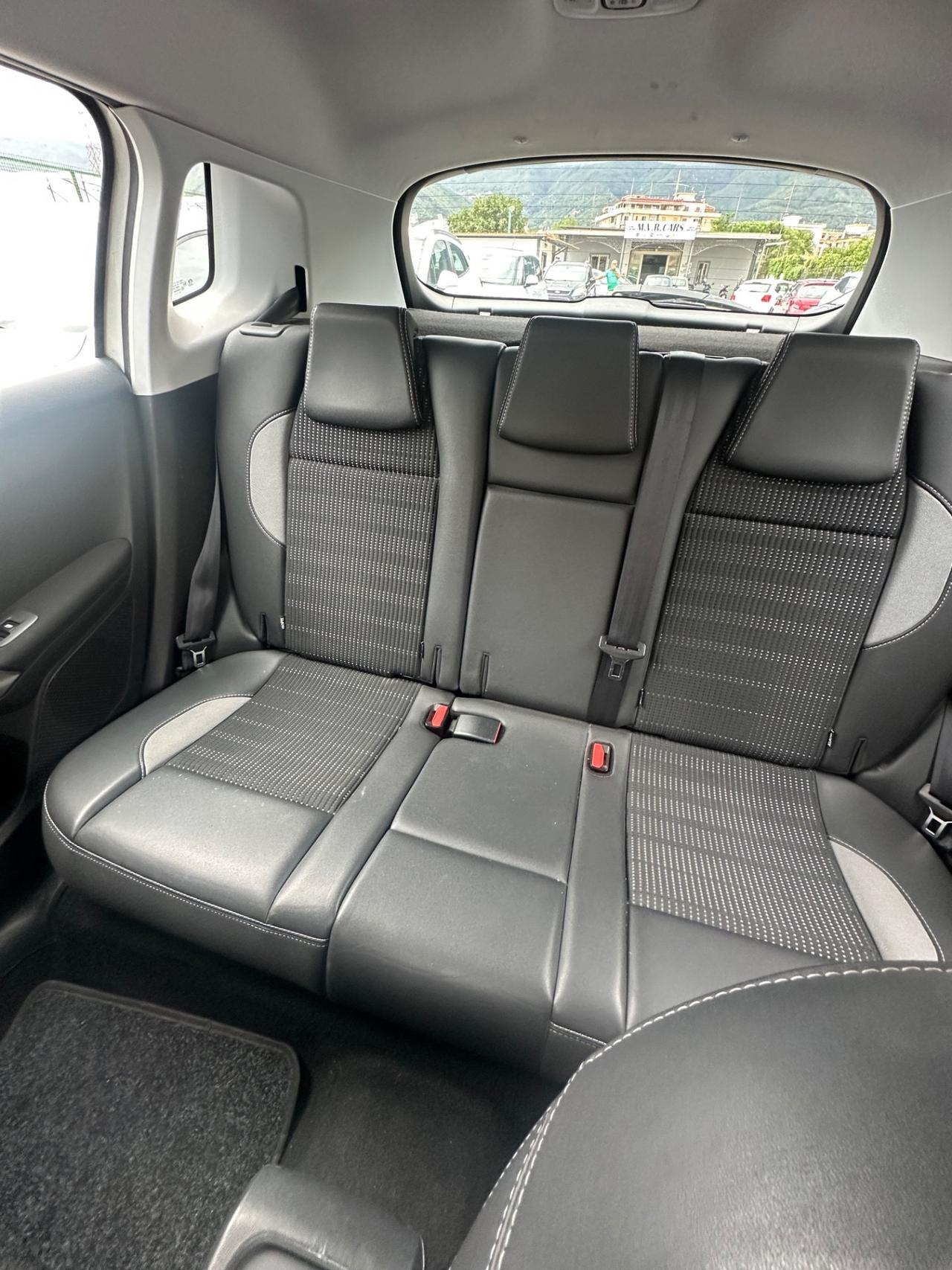 Peugeot 2008 PureTech 82 Allure