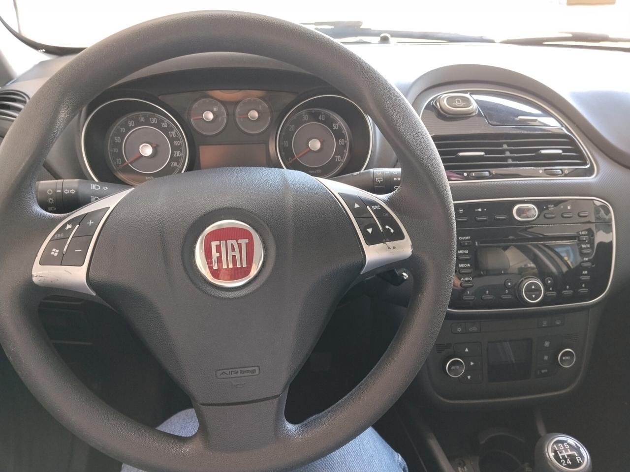 Fiat Punto 1.4 bnz/Metano 2013 CON GARANZIA
