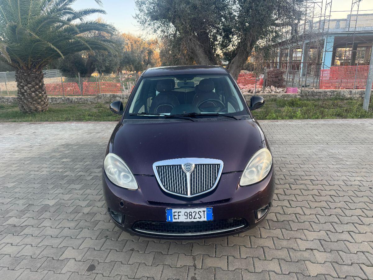 LANCIA Ypsilon 1.2 Platino 8V